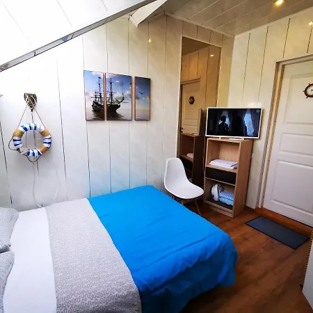 Meridian Studio With Sauna *